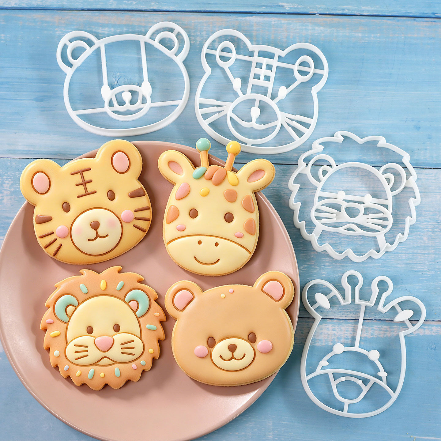 Kitchen Baking Molds - 4個入り動物型クッキーカッターセット 3Dキュートなライオン、トラ、キリン、クマのベーキングツール 製菓用具 ケーキ、パイ、カップケーキ用 家庭用キッチン用品