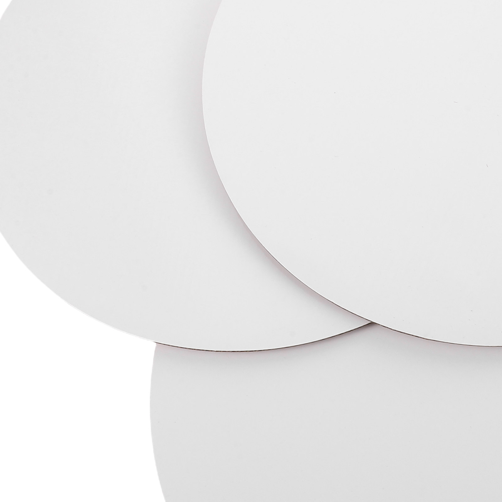 25枚入り ホワイトケーキボード 丸型使い捨て円形ベース 頑 - Cake Board Round のレビューと価格