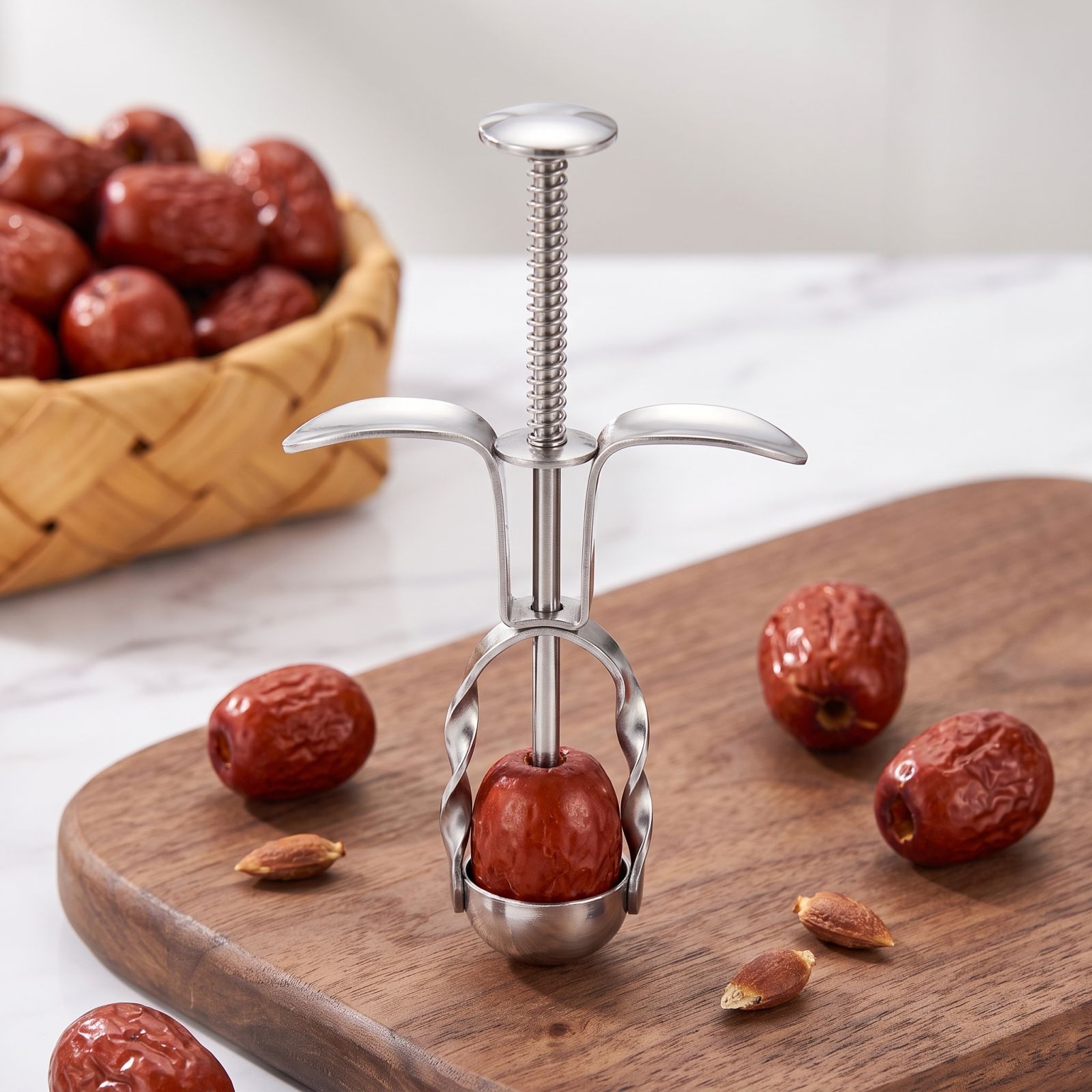 ステンレス製の赤いナツメ種抜きツール、ベーキング、料理、スナ - Kitchen Baking Cooking のレビューと価格